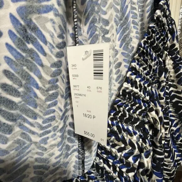 Avenue Pull On Leggings Black White Blue, Womens Size 18 / 20 Petite Pockets NWT - Picture 4 of 6